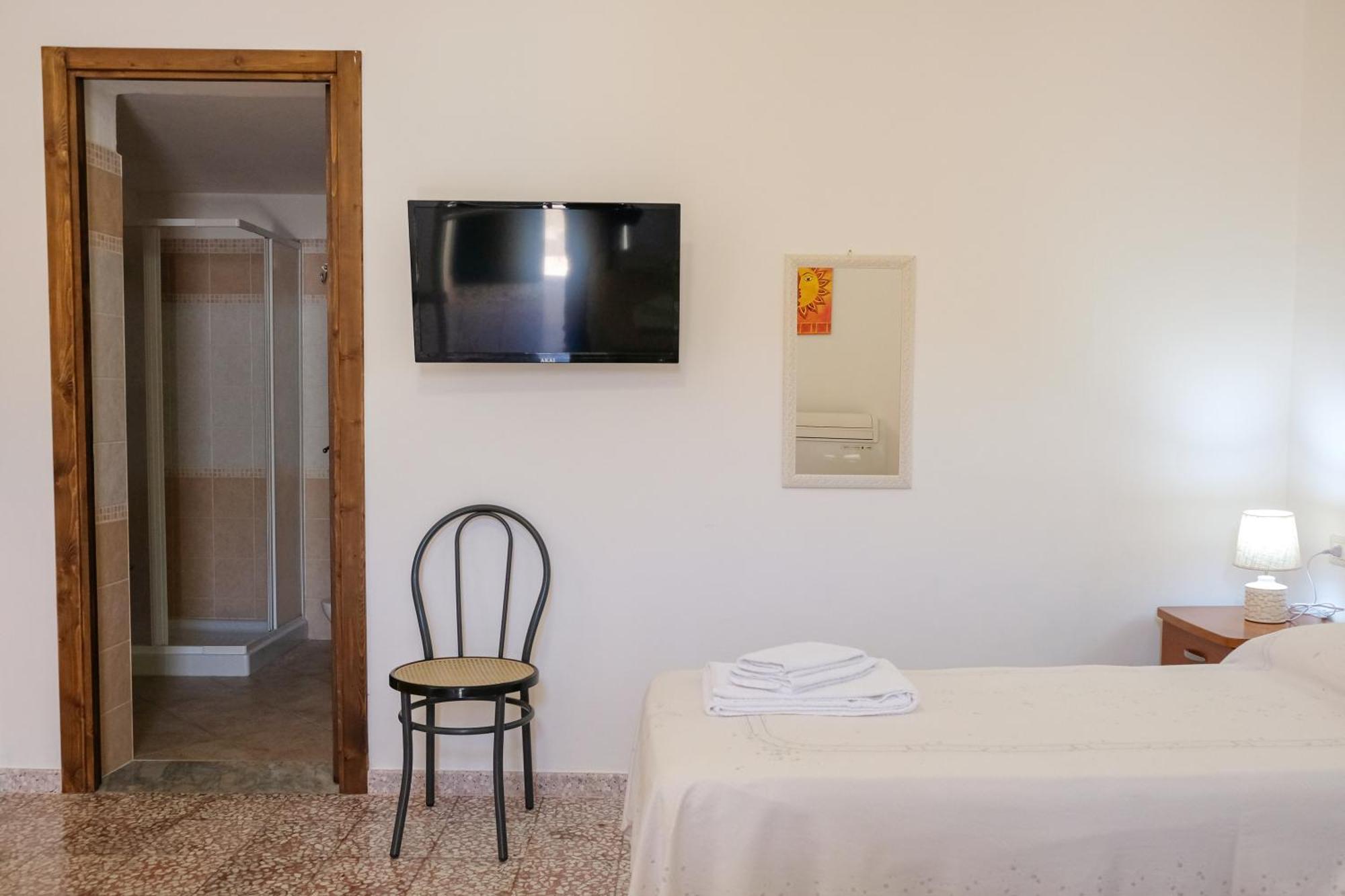 הוילה אוג'אנו לה קייזה Borghetto Del Salento מראה חיצוני תמונה